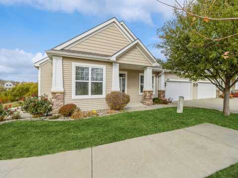 8379 Boulder Drive, West Des Moines, IA 50266