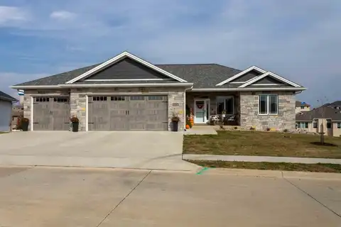 2262 Eldie, Asbury, IA 52002