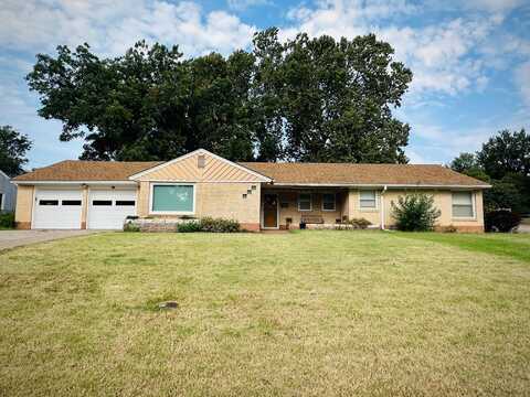 418 N 19th St, Enid, OK 73701