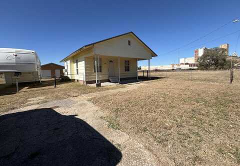 1106 N 5th, Enid, OK 73701