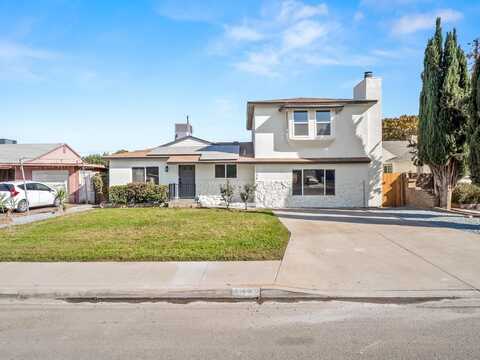 1138 Pecan Avenue N, Reedley, CA 93654