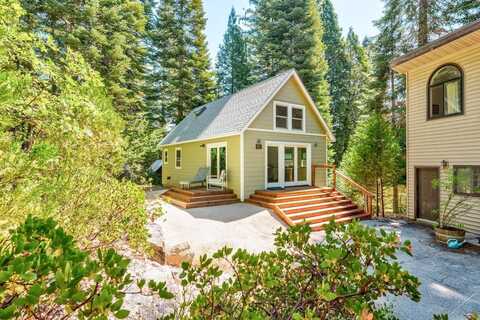 7731 Forest Drive, Fish Camp, CA 93623