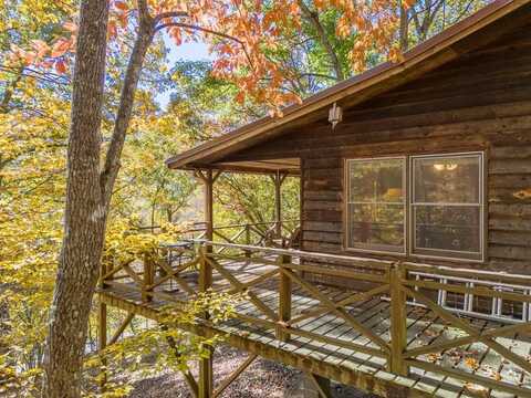 441 RUBY KNOLL LN, Franklin, NC 28734