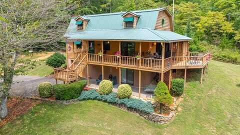 259 Granny's Knob, Franklin, NC 28734