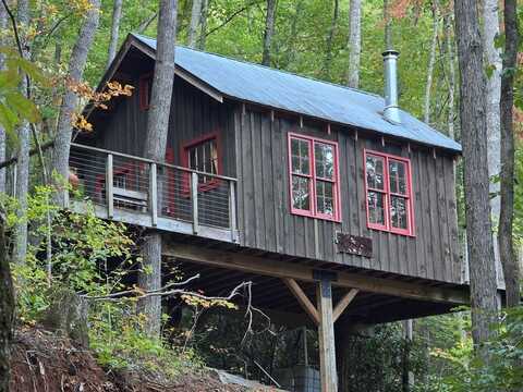 232 Cabe Rd, Sylva, NC 28779