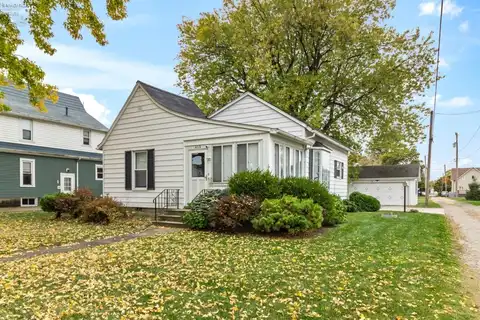 418 Harrison Street, Port Clinton, OH 43452