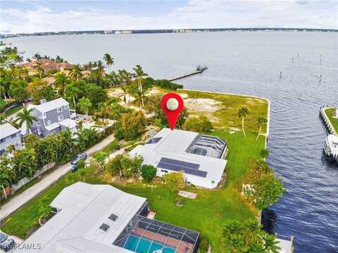 525 Bayside Drive, Fort Myers, FL 33919