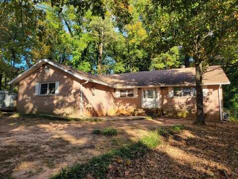 7944 Wright Circle, Jonesboro, GA 30236