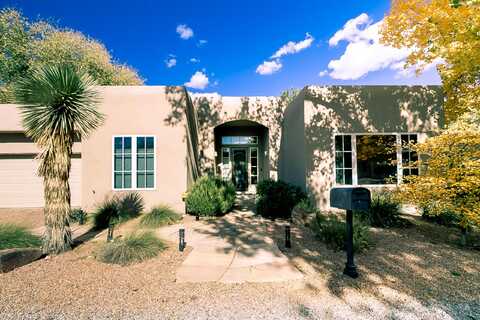 2715 Rio Encantado Court NW, Albuquerque, NM 87107