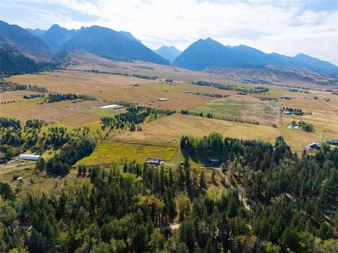 66 Deep Creek Road, Livingston, MT 59047