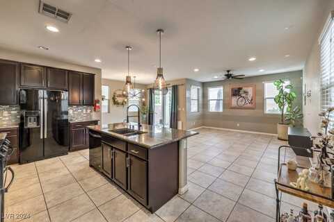 7896 Shoreline Ridge Court, Las Vegas, NV 89166