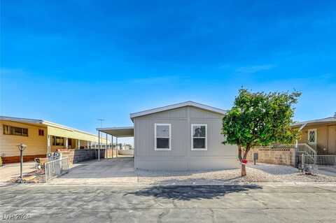 4628 Royal Ridge Way, Las Vegas, NV 89103