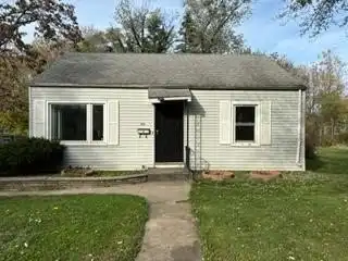 910 E 48th Place, Gary, IN 46409