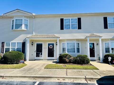 3813 E Vancroft Circle, Winterville, NC 28590