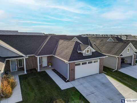 5846 S 93rd Street, Lincoln, NE 68526