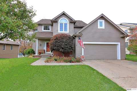 2133 Betsy Avenue, Papillion, NE 68133