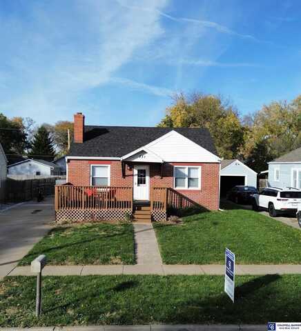 731 E 5th Street Street, Hastings, NE 68901