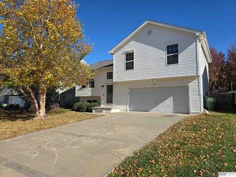 5459 S 194th Avenue, Gretna, NE 68028