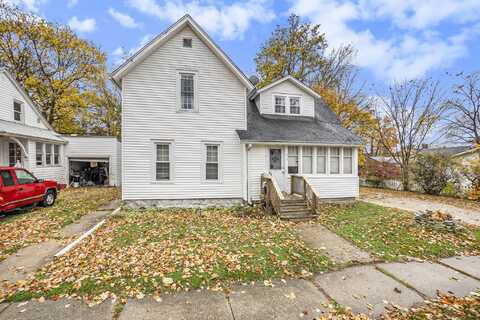 318 E Dayton Street, Fremont, MI 49412