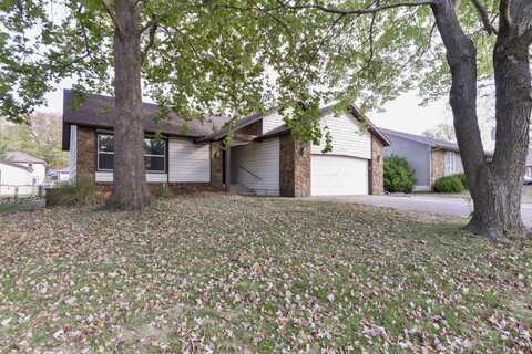 1613 W Lindberg Street, Springfield, MO 65807