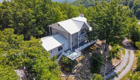 1039 Pinecrest Way, Sevierville, TN 37862