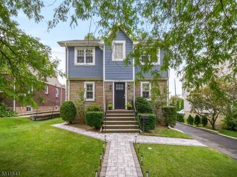 54 Lawrence Ave, Lodi, NJ 07644