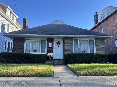 73 Willow Street, Beach Haven, PA 18702