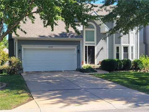 12737 S Hallet Street, Olathe, KS 66062