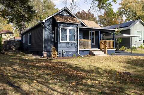 780 Pennsylvania Street, Leavenworth, KS 66048