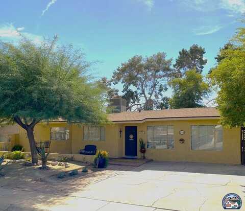 714 Ethel St, Calexico, CA 92231