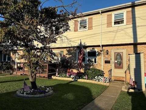 906 South Meadow Street, Allentown, PA 18103