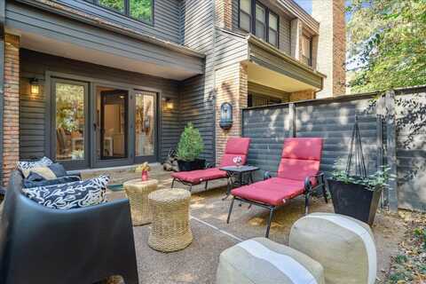 411 TWELVE OAKS, Memphis, TN 38117