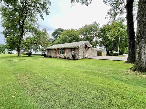 402 N WEST, Somerville, TN 38068