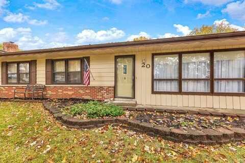 20 Pines Drive, Saint Peters, MO 63376