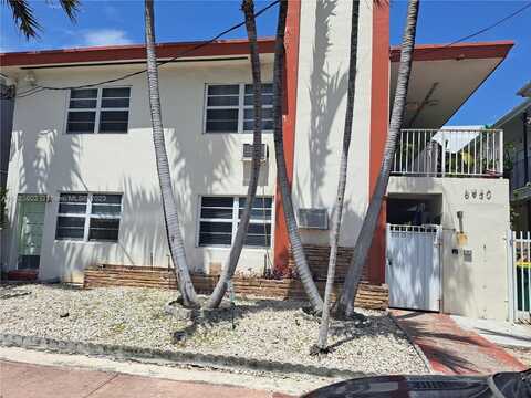 6930 Byron Ave, Miami Beach, FL 33141