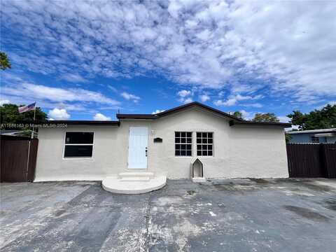 2955 NW 88th St, Miami, FL 33147