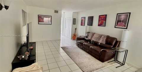 500 NE 2nd St, Dania Beach, FL 33004