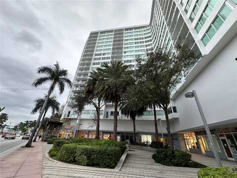 7135 Collins Ave, Miami Beach, FL 33141