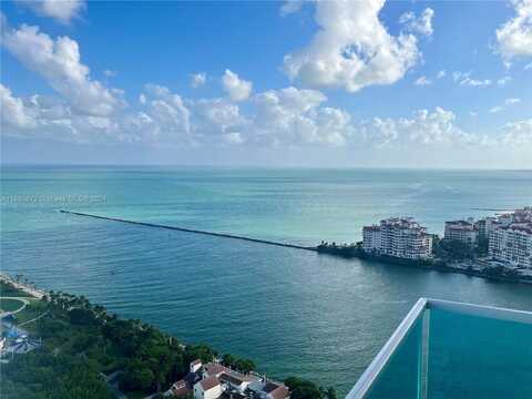 300 S Pointe Dr, Miami Beach, FL 33139