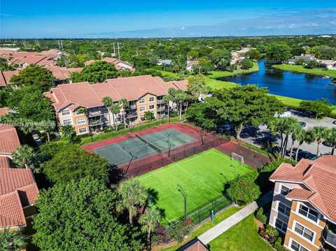 8721 Wiles Rd, Coral Springs, FL 33067