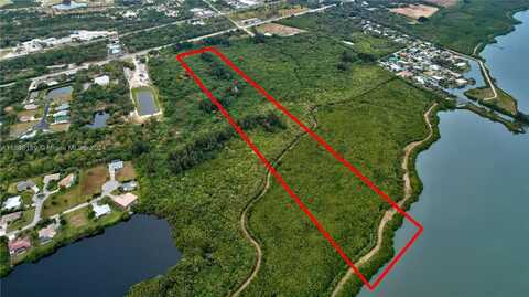 7570 39th Avenue, Vero Beach, FL 32967