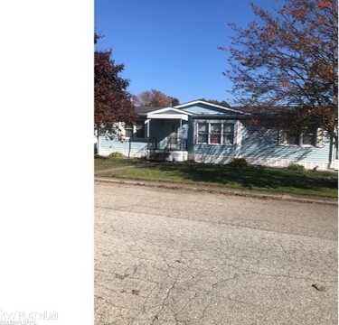 3333 Ravenswood, Marysville, MI 48040