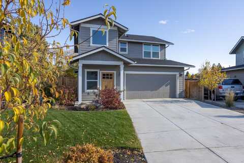 1655 SW Black Butte Court, Redmond, OR 97756