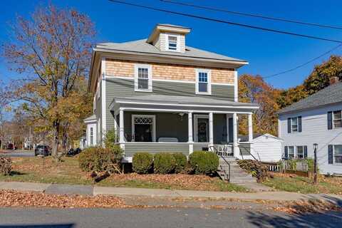 17 Carpenter St, Amesbury, MA 01913