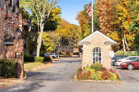 2 Consulate Drive, Tuckahoe, NY 10707