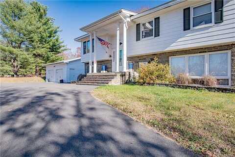 1368 Centre Road, Rhinebeck, NY 12572