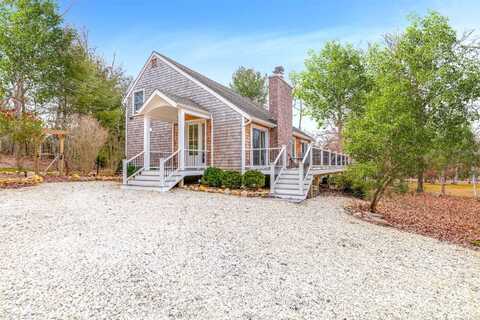 59 Settlers Landing Lane, East Hampton, NY 11937