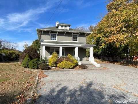 1109 Pulaski Road, East Northport, NY 11731