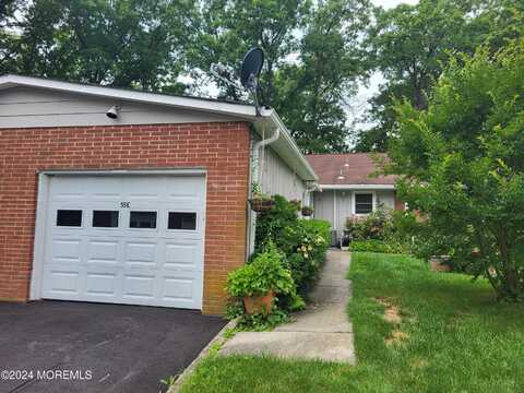 55 E Buckingham Drive, Lakewood, NJ 08701