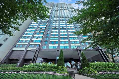 1440 N Lake Shore Drive, Chicago, IL 60610